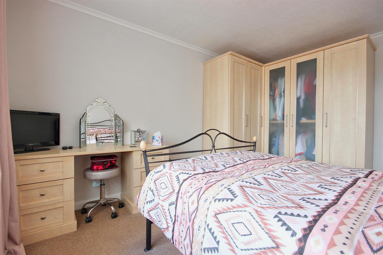 Westlands Road, Sproatley
